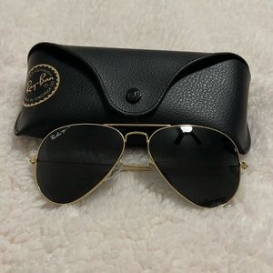 Classic aviators Ray bans sunglasses🕶️